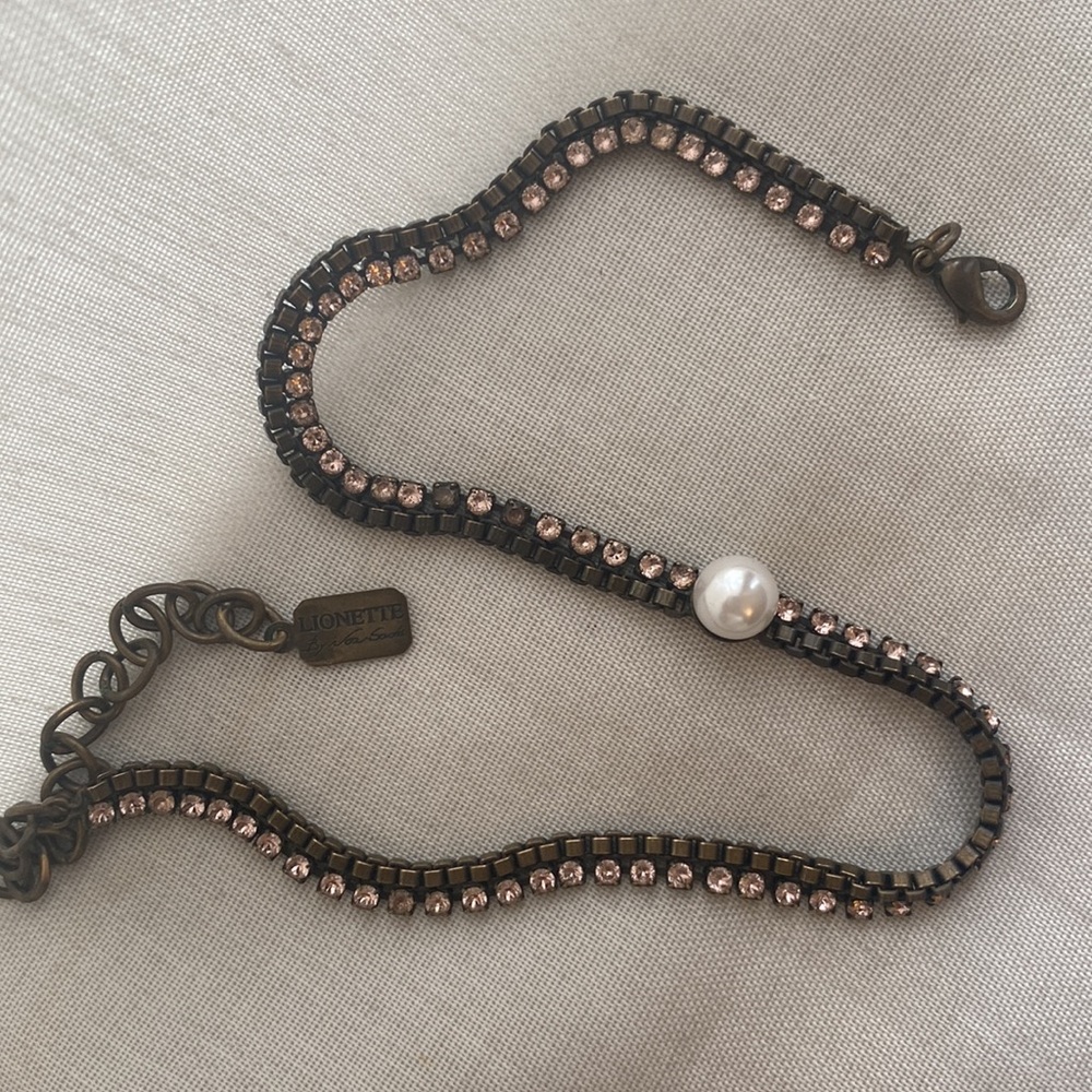 Lionette Handmade Pearl Necklace